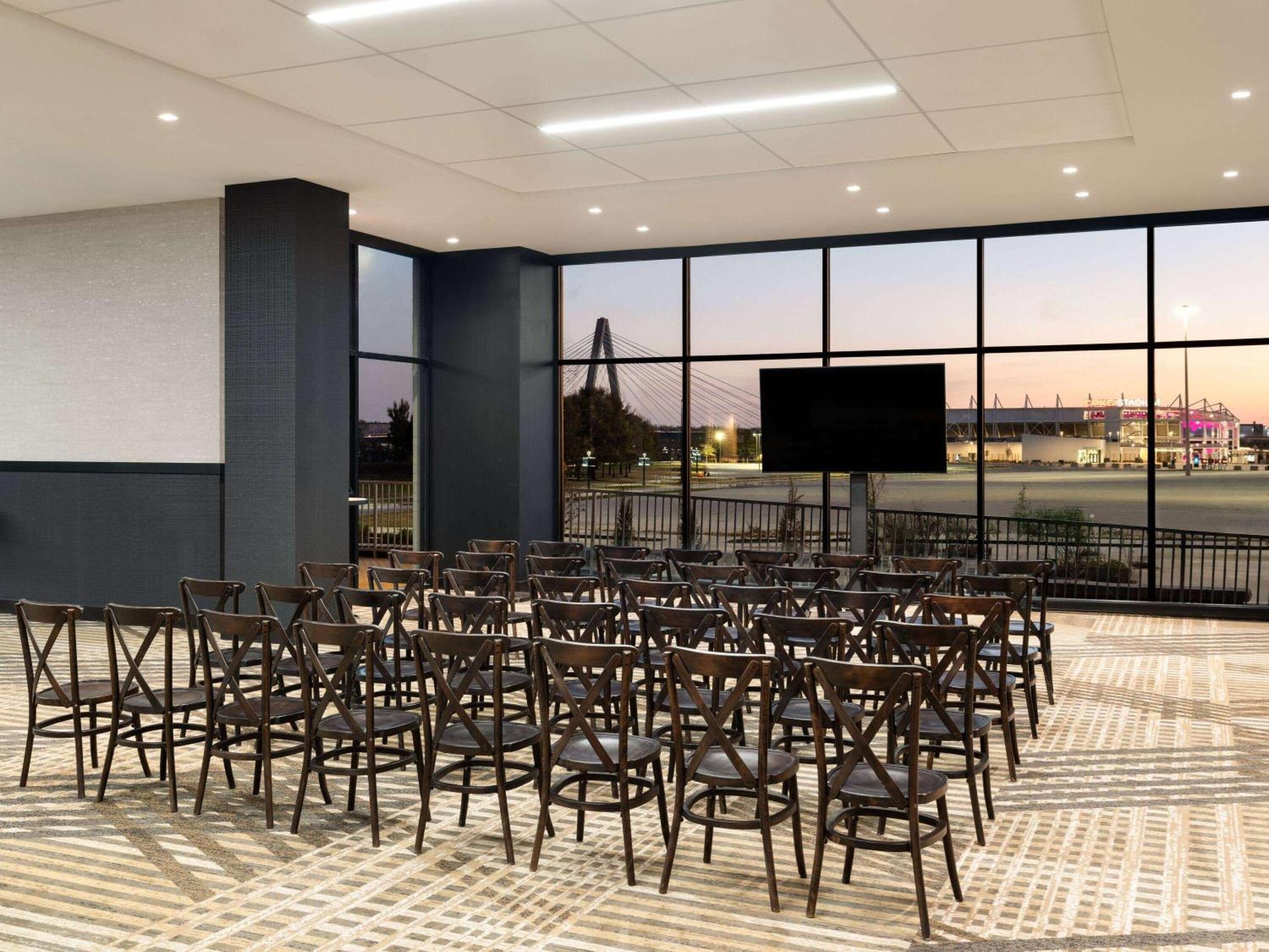 Origin Kansas City Riverfront, A Wyndham Hotel Εξωτερικό φωτογραφία