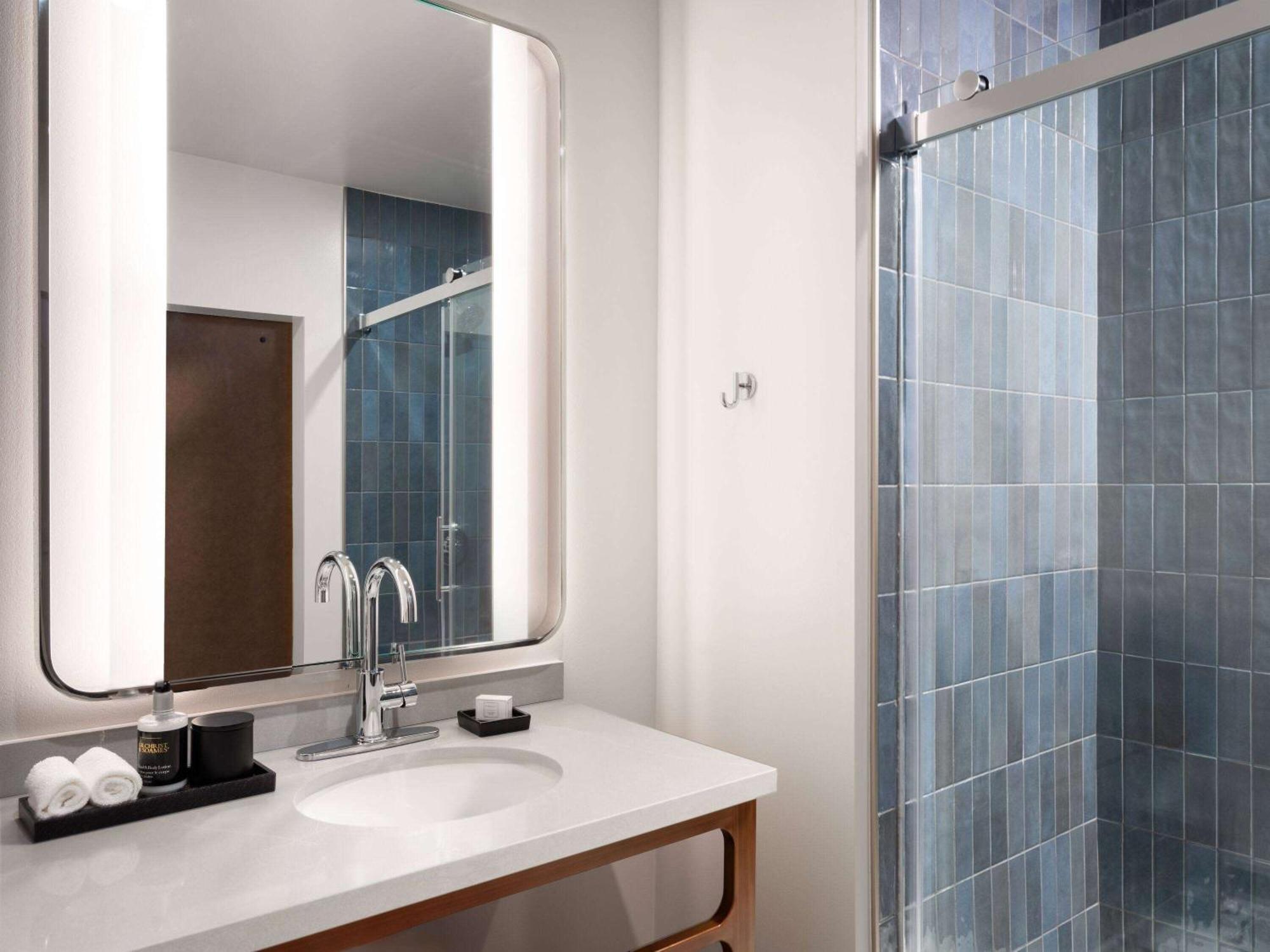 Origin Kansas City Riverfront, A Wyndham Hotel Εξωτερικό φωτογραφία